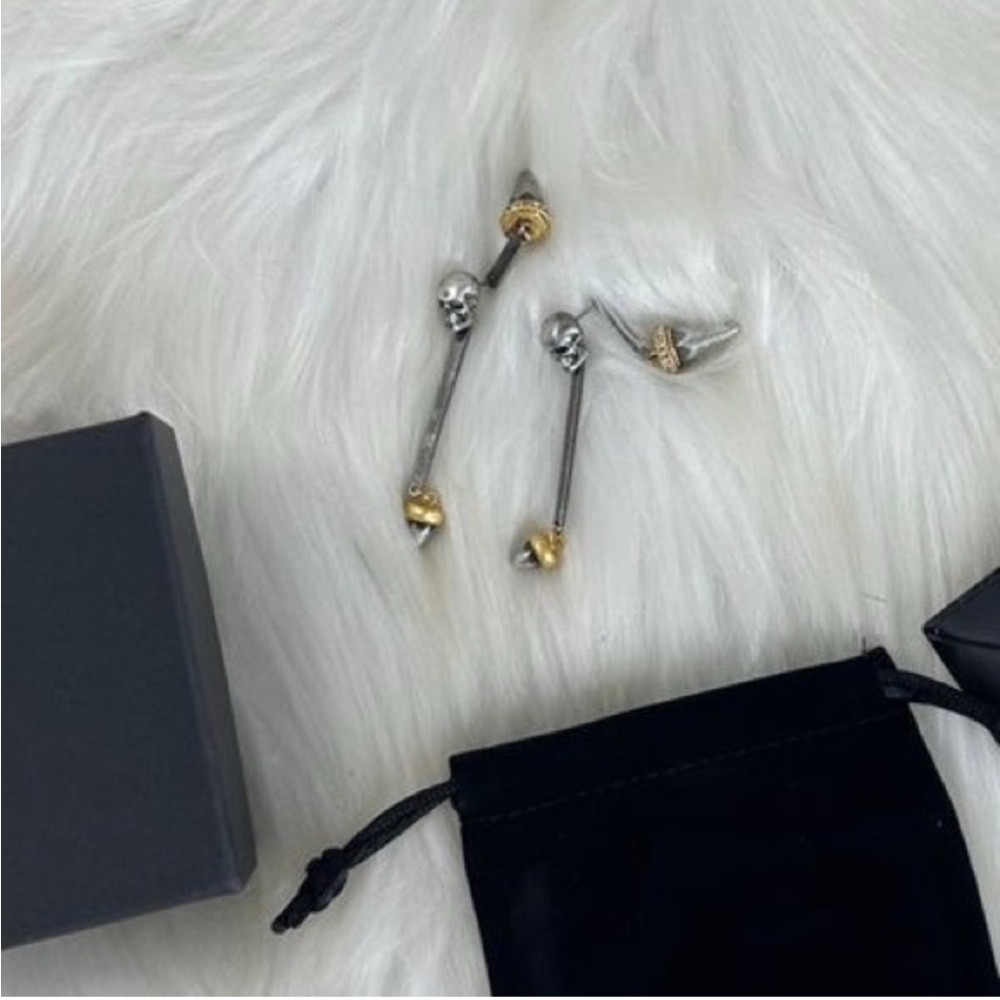 Alexander McQueen Silver Skull Drop Earrings with Gold Accents - Picture 4 of 4